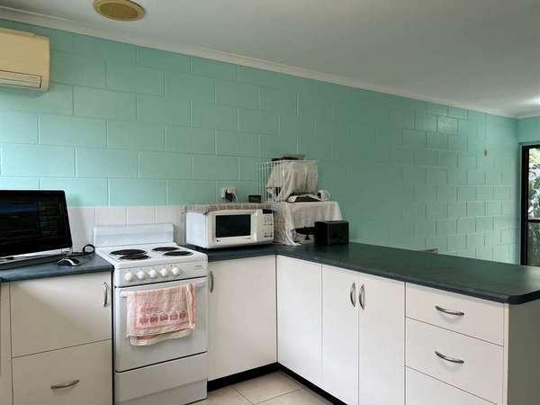 3/43 Sandown Close, Woree - Thumbnail 5