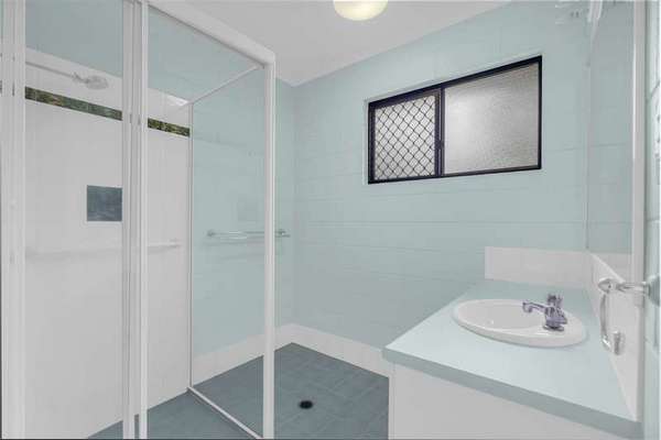 8 Meranti Street, Edmonton - Thumbnail 4