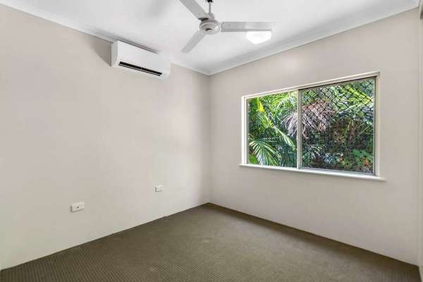10 Lamb Street, Smithfield - Thumbnail 6