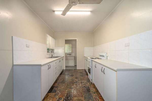 133-135 Upper Richardson Street, Whitfield - Thumbnail 3