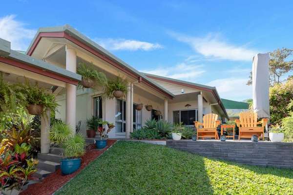 14 Whyandra Close, Mount Sheridan - Thumbnail 2