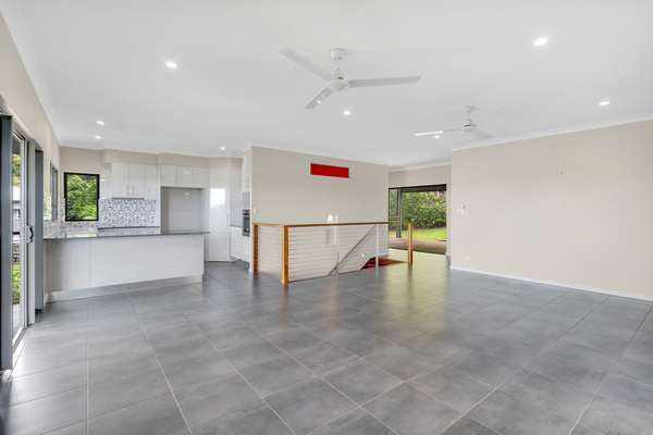 18 Cocus Crescent, Palm Cove - Thumbnail 5