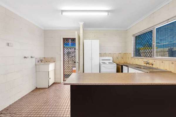 4/43 Sandown Close, Woree - Thumbnail 6