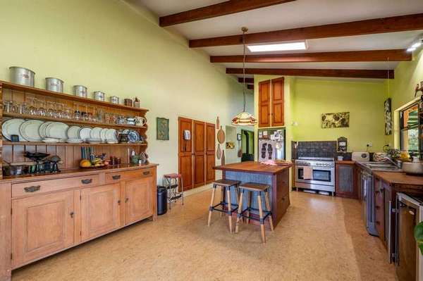 14 Quinlan Road, Lake Barrine - Thumbnail 4