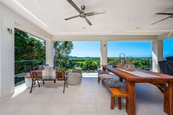 16 Anivas Close, Freshwater - Thumbnail 2