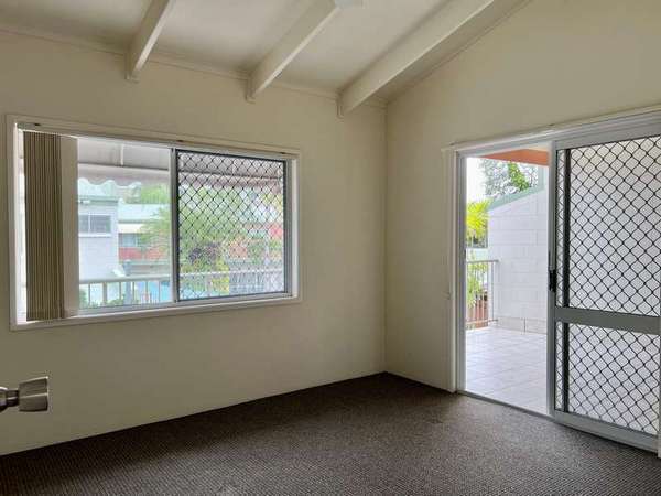 18/16-20 Rutherford Street, Yorkeys Knob - Thumbnail 8