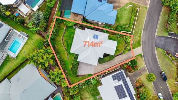 18 Cocus Crescent, Palm Cove - Thumbnail 2