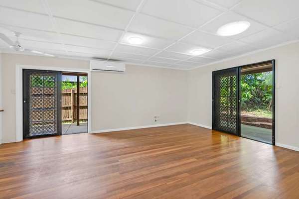 131 Greenslopes Street, Edge Hill - Thumbnail 6
