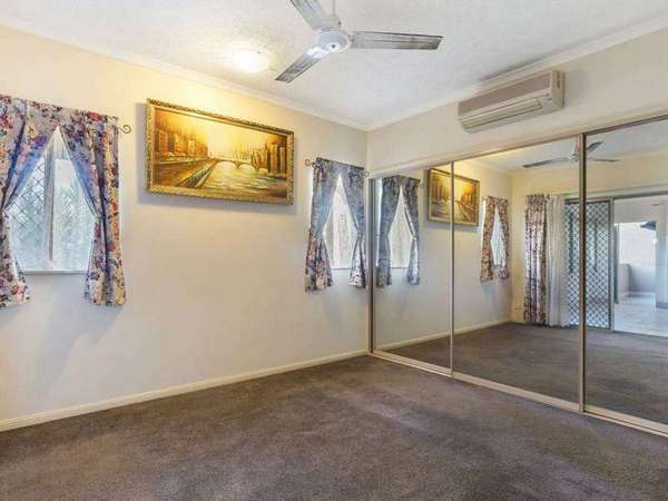 1206/2 Greenslopes Street, Cairns North - Thumbnail 7