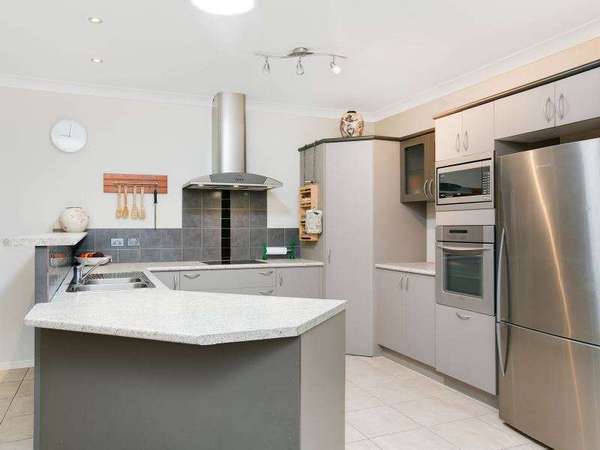 15 Lomandra Close, Redlynch - Thumbnail 4