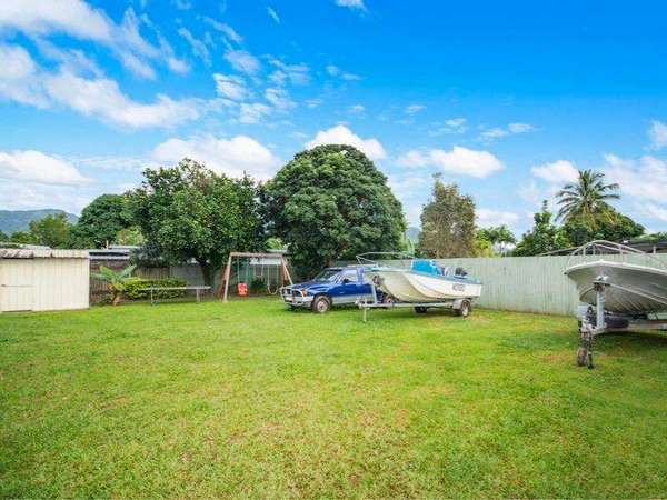 307 McCoombe Street, Mooroobool - Thumbnail 4