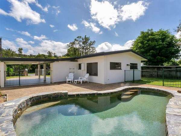 47 Beatrice Street, Mooroobool - Thumbnail 3