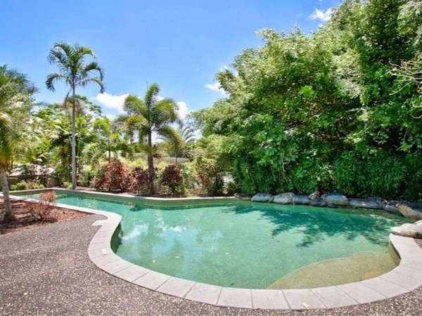 16/190 Irene Street, Mooroobool - Thumbnail 3