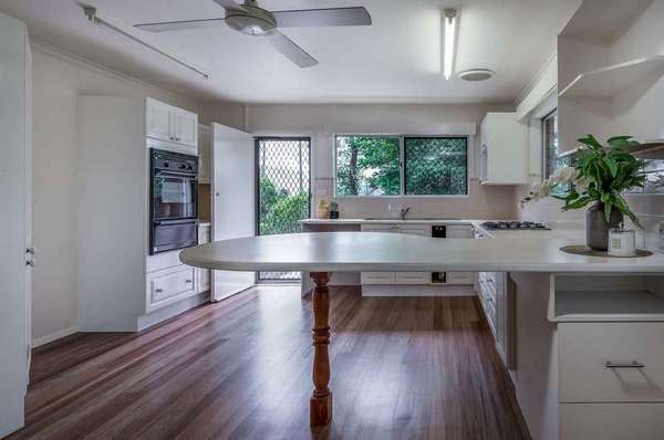 66 Sydney Street, Bayview Heights - Thumbnail 2