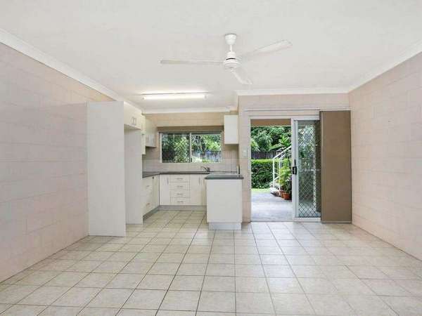2/180 Pease Street, Manoora - Thumbnail 2