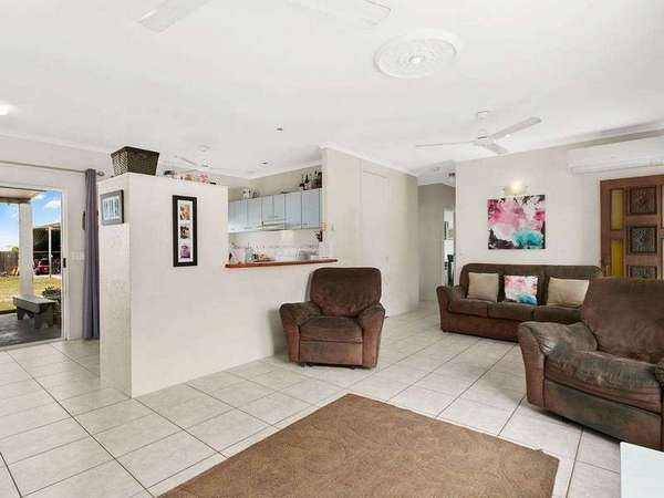 20 Lomond Street, Smithfield - Thumbnail 4