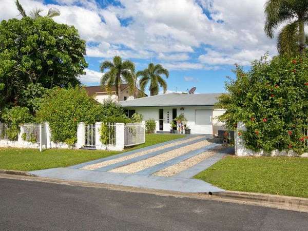 3 Hadrian Avenue, Mooroobool - Thumbnail 3