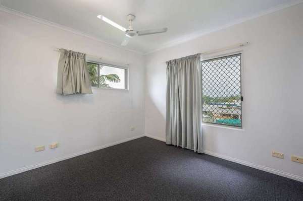 9/10 Brown Street, Woree - Thumbnail 8