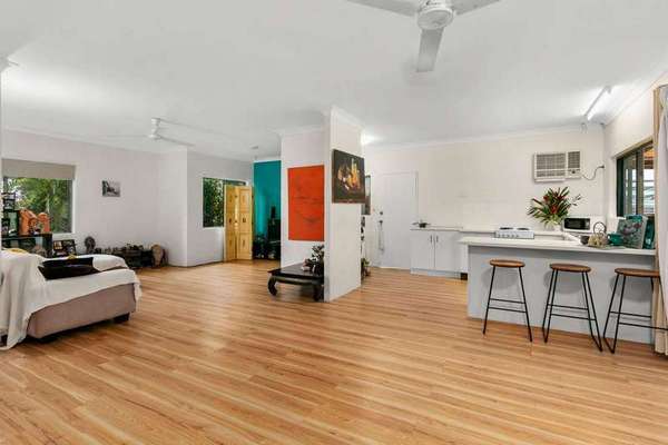 2 Tuffley Close, Kanimbla - Thumbnail 2
