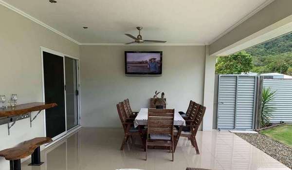 35 Charnley Avenue, Bentley Park - Thumbnail 4