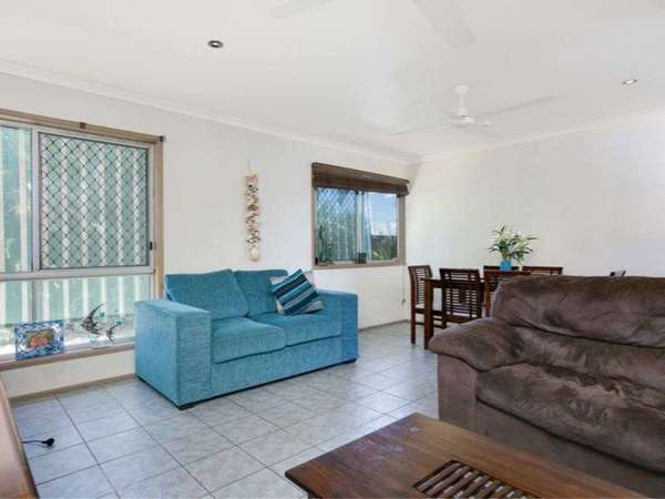 11 Rollinia Close, Manoora - Thumbnail 5