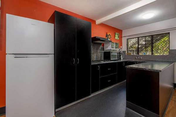 1/9-11 Amphora Street, Palm Cove - Thumbnail 5
