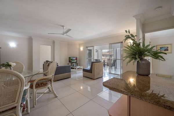 1525/2 Greenslopes Street, Cairns North - Thumbnail 3
