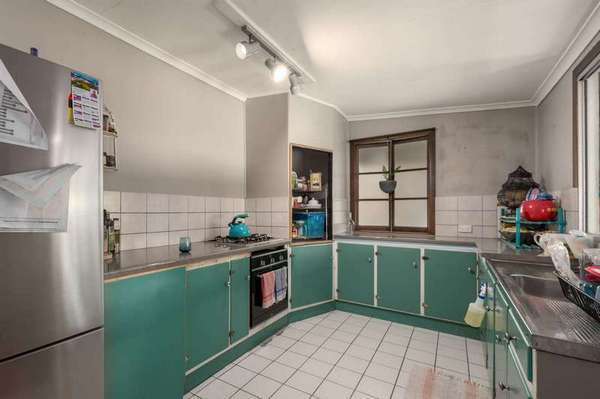 30 Denbeigh Street, Parramatta Park - Thumbnail 7
