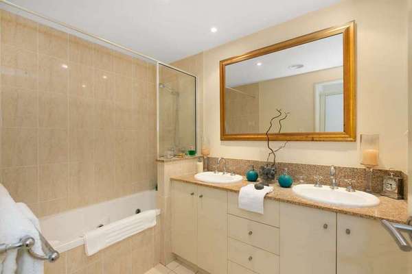 1521/2 Greenslopes Street, Cairns North - Thumbnail 8