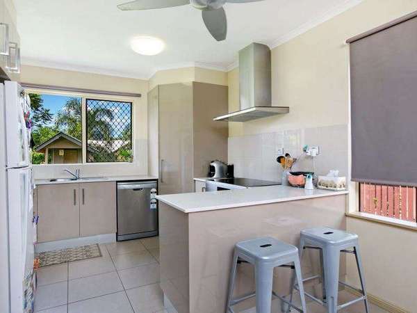 8 Wiltshire Drive, Gordonvale - Thumbnail 2