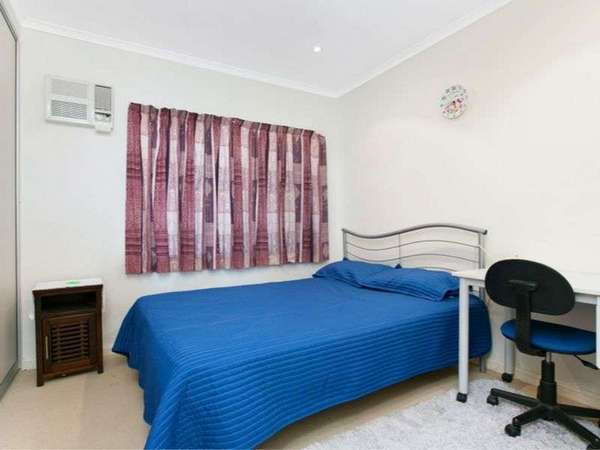 3 Butland Street, Brinsmead - Thumbnail 4