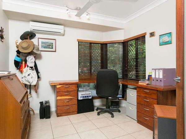 15 Lomandra Close, Redlynch - Thumbnail 6