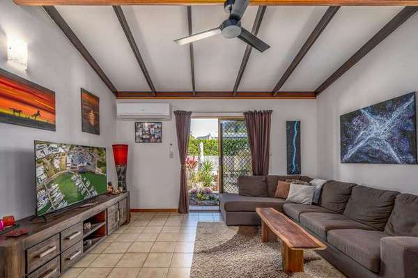 9 Centaur Street, Trinity Park - Thumbnail 4