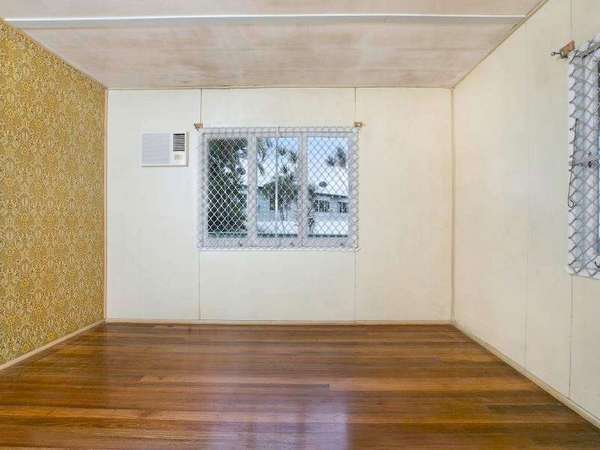 12 Brown Street, Woree - Thumbnail 7