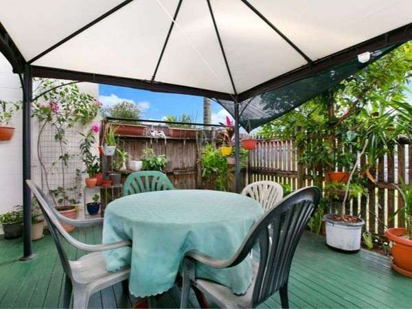 3/6-7 Maytown Close, Manoora - Image 1