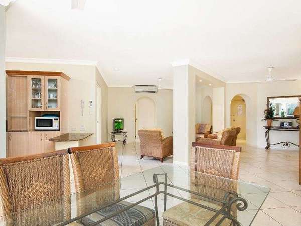 512/2 Greenslopes Street, Cairns North - Thumbnail 6