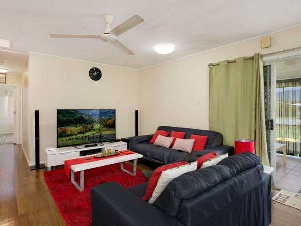 280 Buchan Street, Westcourt - Thumbnail 2