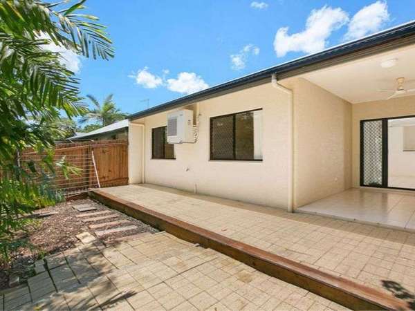 16/190 Irene Street, Mooroobool - Thumbnail 2