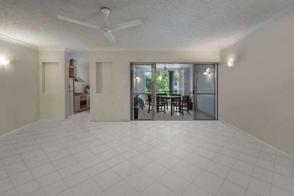 1514/2 Greenslopes Street, Cairns North - Thumbnail 5