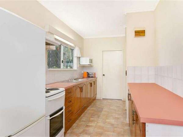 3/46 Beatrice Street, Mooroobool - Thumbnail 4