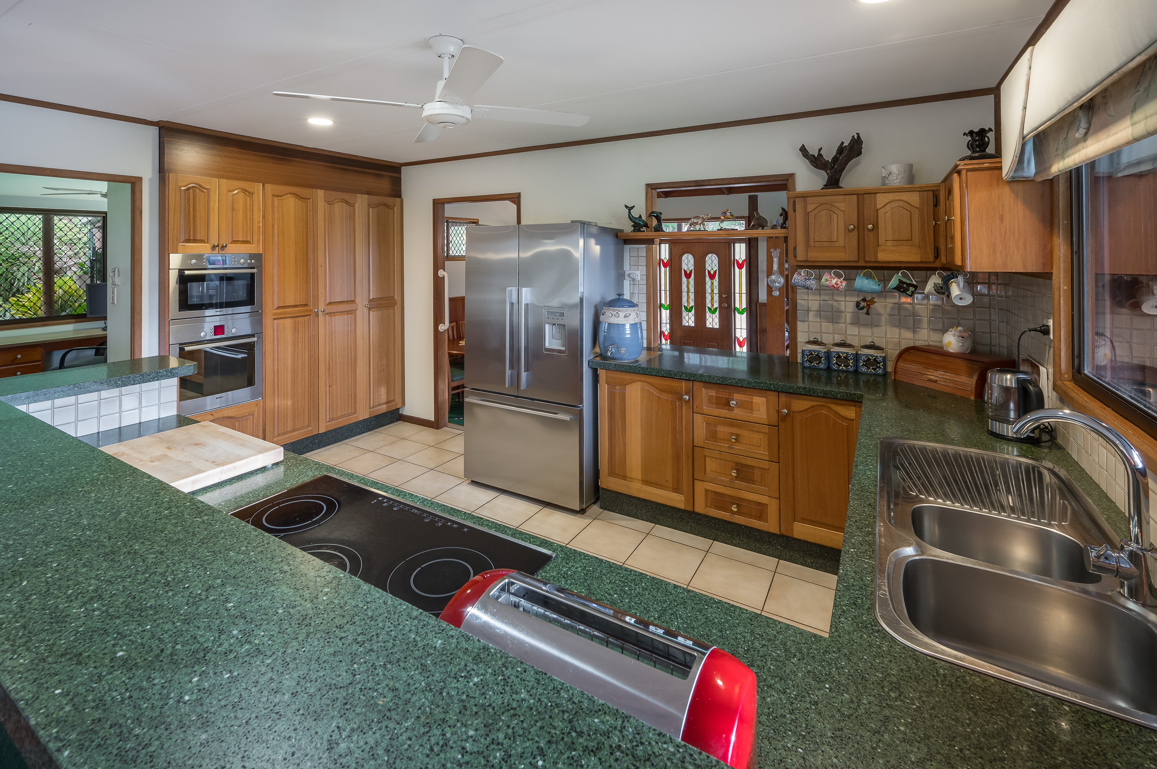 11 Sandpiper Court, Bayview Heights - Thumbnail 8