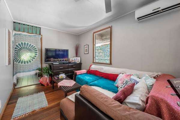 30 Denbeigh Street, Parramatta Park - Thumbnail 4