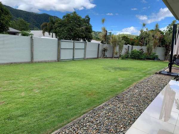 35 Charnley Avenue, Bentley Park - Thumbnail 3