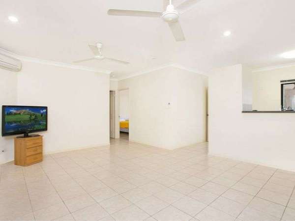 16/190 Irene Street, Mooroobool - Thumbnail 6