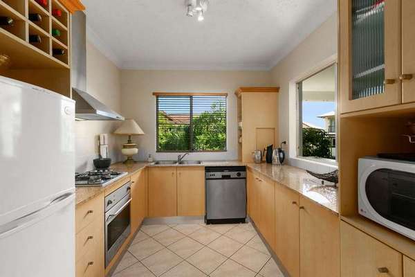 1521/2 Greenslopes Street, Cairns North - Thumbnail 5