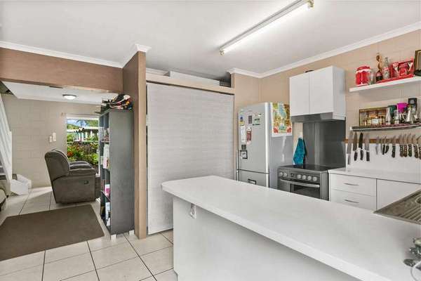 3/22-24 Fairweather Street, Yorkeys Knob - Thumbnail 7