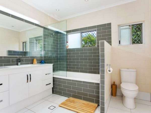 8-10 Academy Close, White Rock - Thumbnail 8
