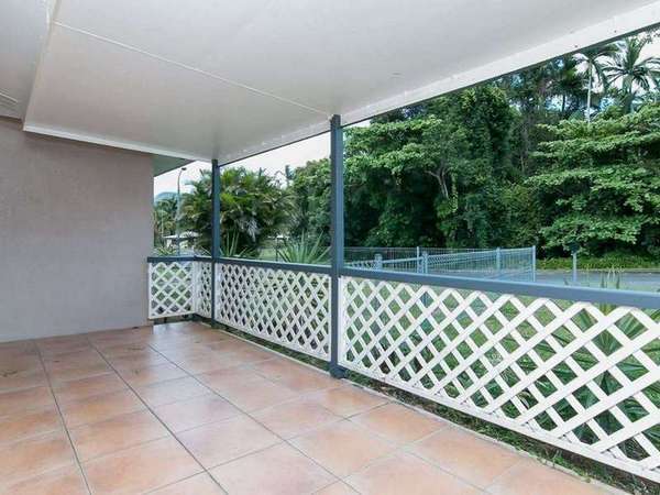 1 Coleus Court, Mooroobool - Thumbnail 8