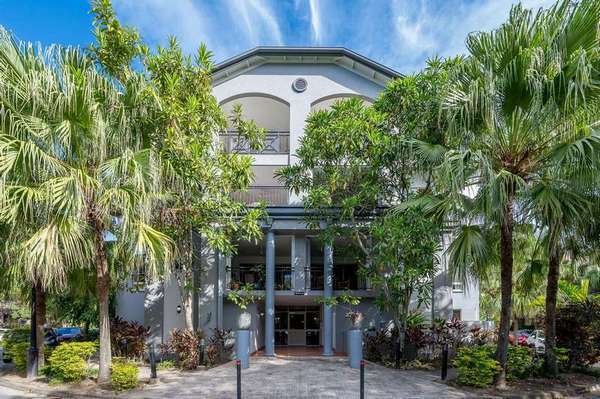 1525/2 Greenslopes Street, Cairns North - Thumbnail 2
