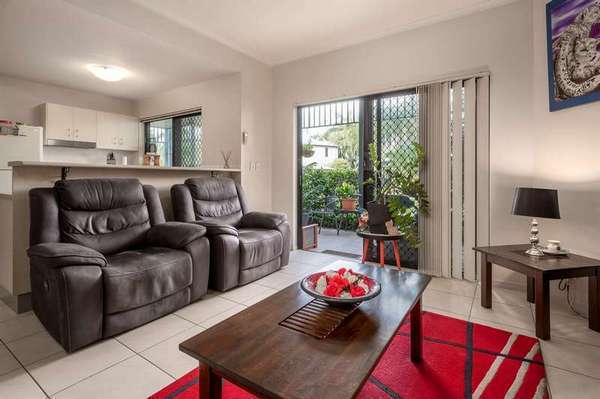 12/2-16 Fairweather Road, Redlynch - Thumbnail 5